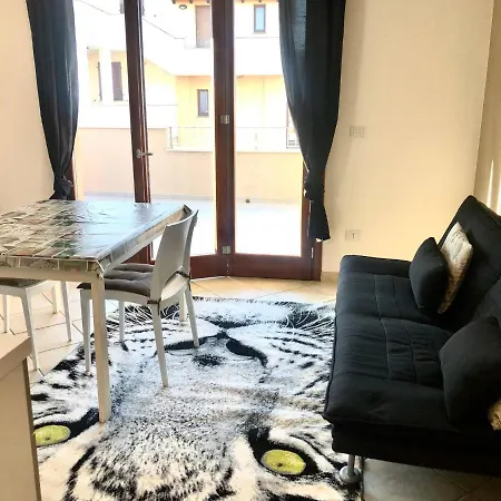 Lovely Apartment With Pool And Sea View *
